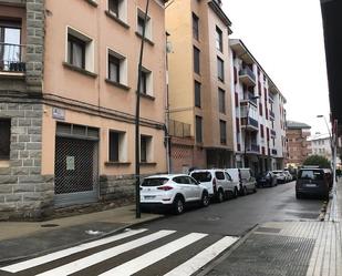 Vista exterior de Local de lloguer en Jaca