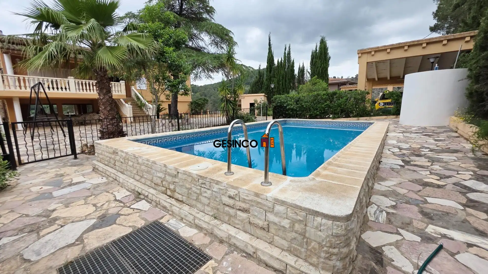 Piscina de Casa o chalet en venta en El Genovés con Aire acondicionado, Terraza y Trastero