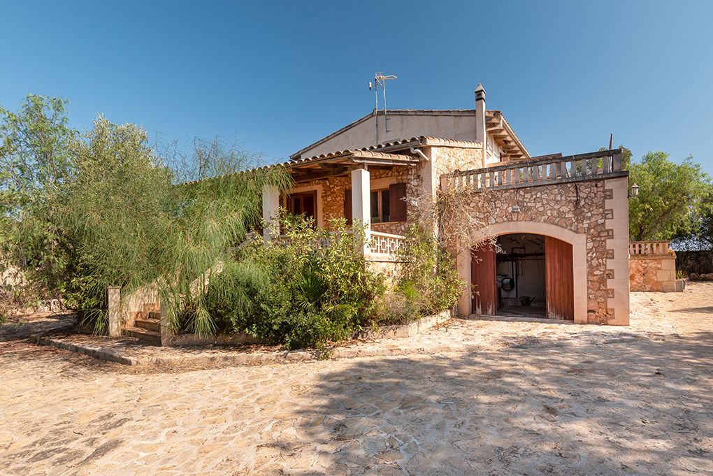 Exterior view of Land for sale in Campos