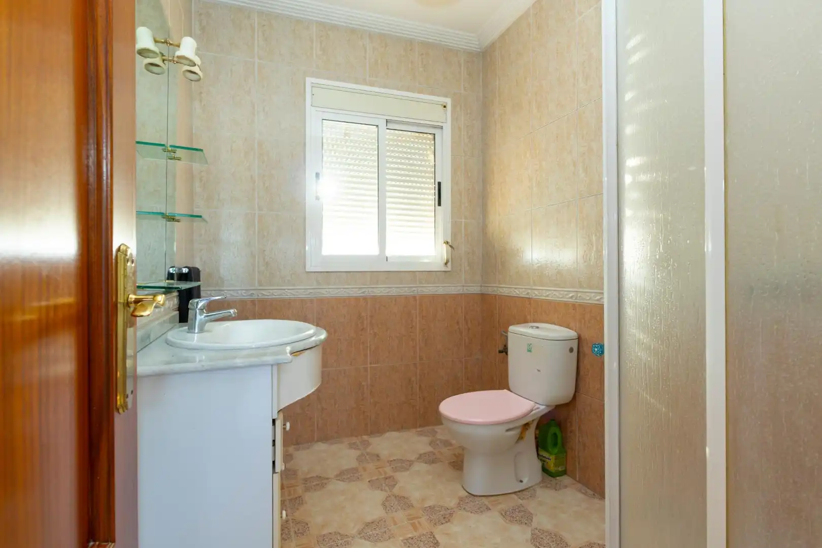 Baño de Casa o chalet en venta en Isla Mayor con Aire acondicionado, Calefacción y Terraza