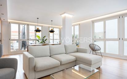 Living room of Attic for sale in  Cádiz Capital  with Air Conditioner, Heating and Parquet flooring