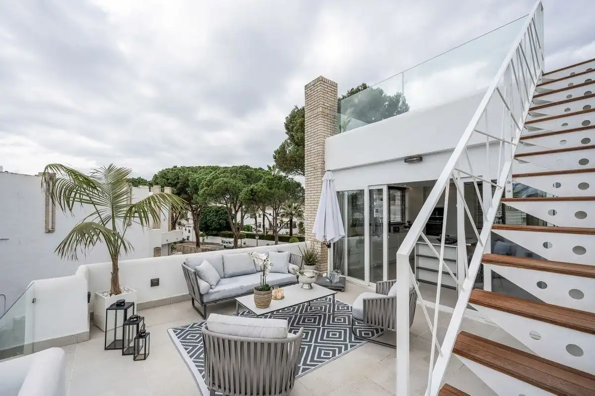 Àtic amb piscina en venda a Nueva Andalucía, imagen 24