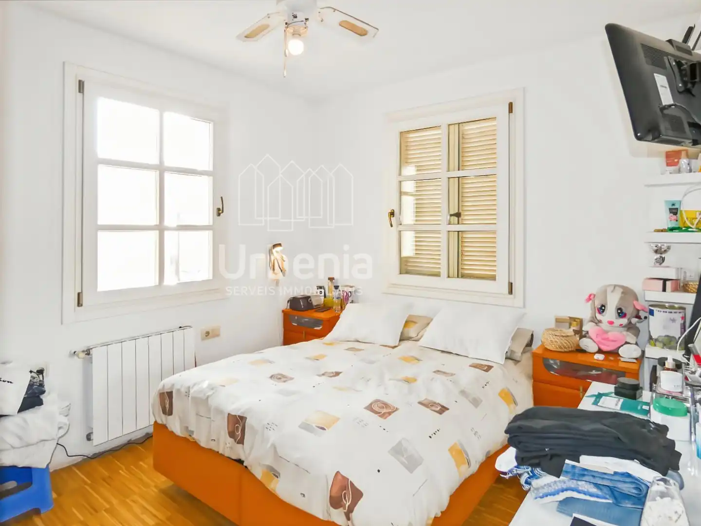 Dormitori de Casa o xalet en venda en Mataró amb Aire condicionat, Calefacció i Terrassa