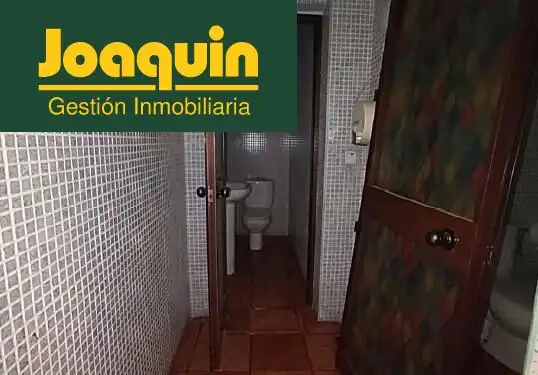 Bathroom of Industrial buildings for sale in Villafranca de Córdoba