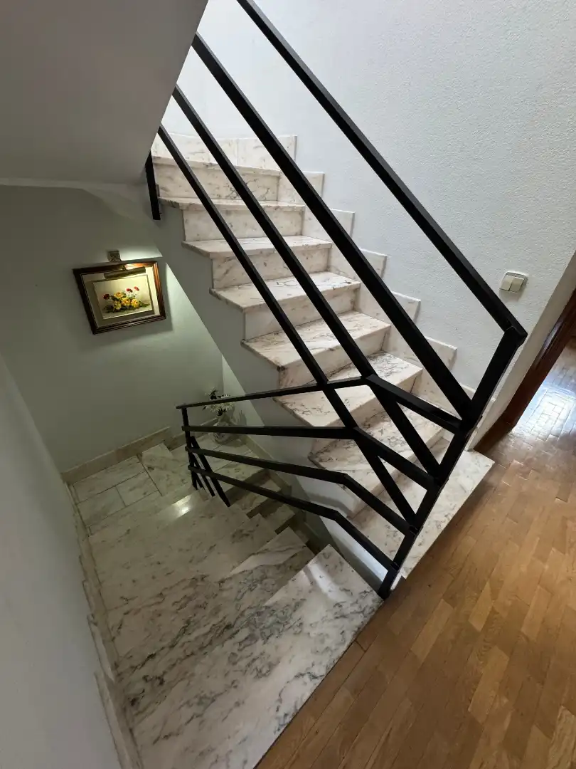 Casa adosada en venda en Coslada amb Aire condicionat, Calefacció i Jardí privat