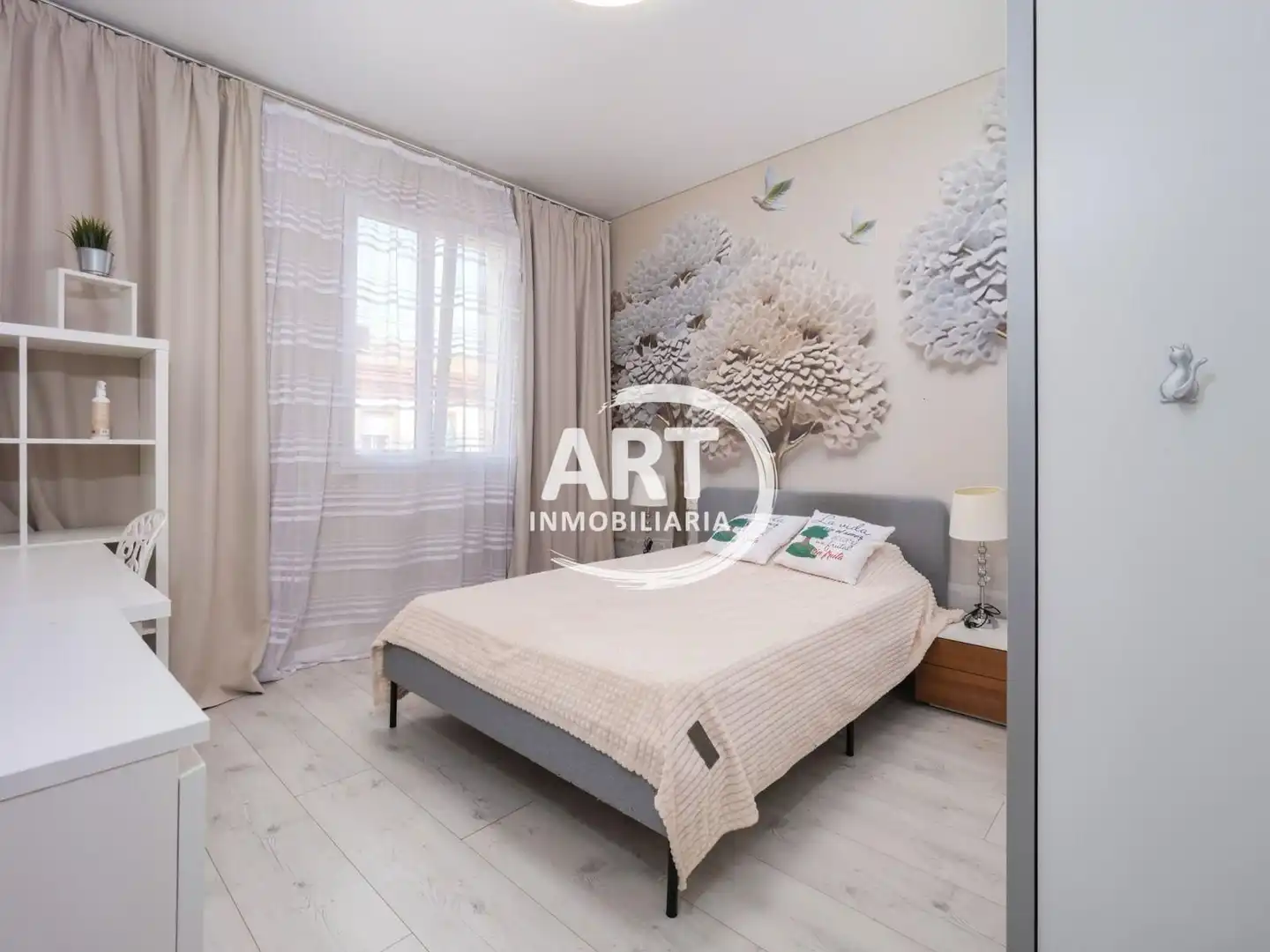 Habitación de Piso en venta en Valencia con Aire acondicionado y Amueblado