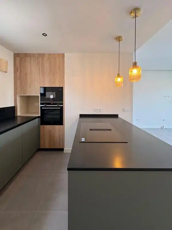 Cocina de Piso de alquiler en Málaga con Aire acondicionado, Calefacción y Terraza