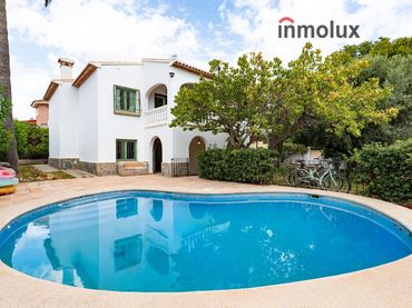 Detached house with pool for sale in Mallorca