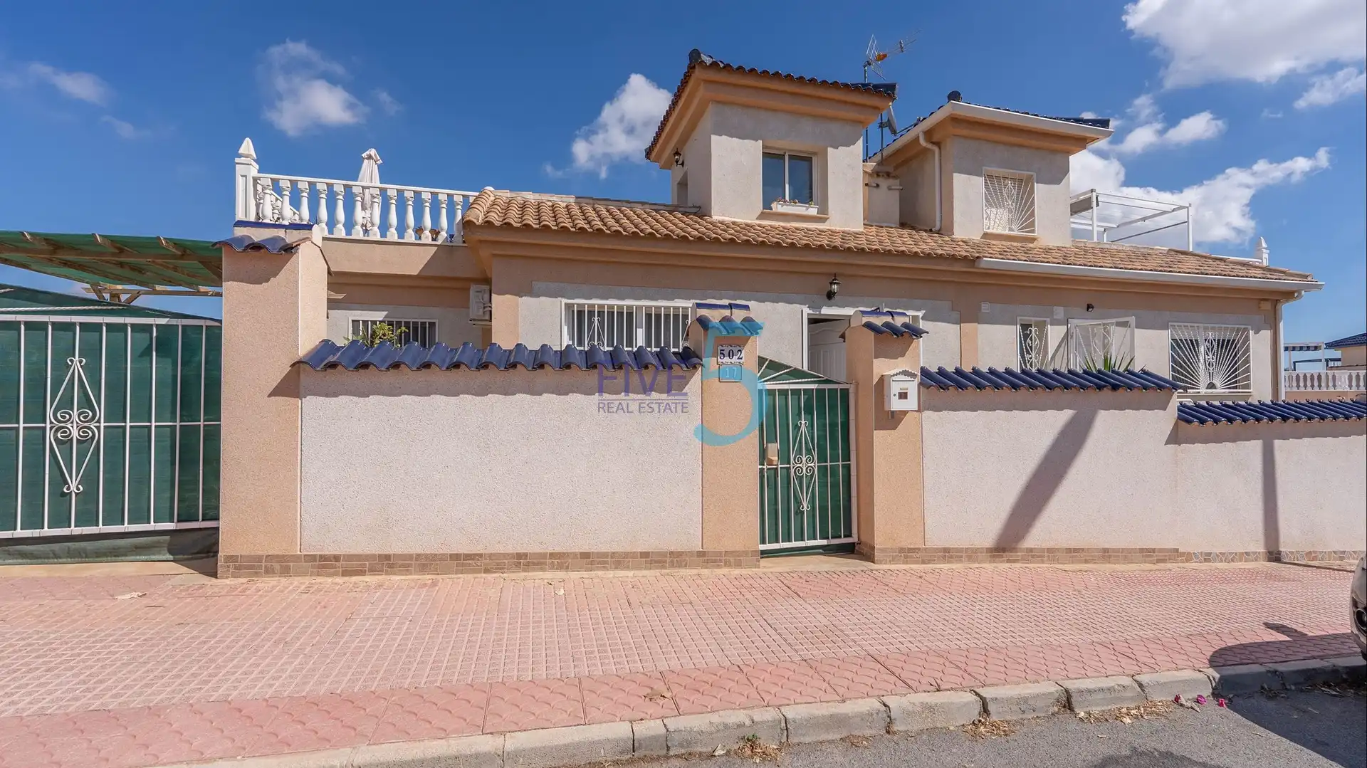 Terraced house with pool for sale in Ciudad Quesada