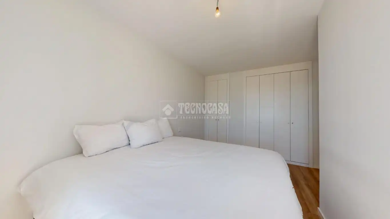 Schlafzimmer von Wohnung zum Verkauf in Villanueva de la Torre mit Parkett, Terrasse und Möbliert