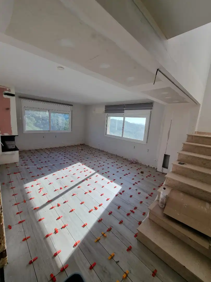Sala d'estar de Casa o xalet en venda en El Bruc amb Aire condicionat