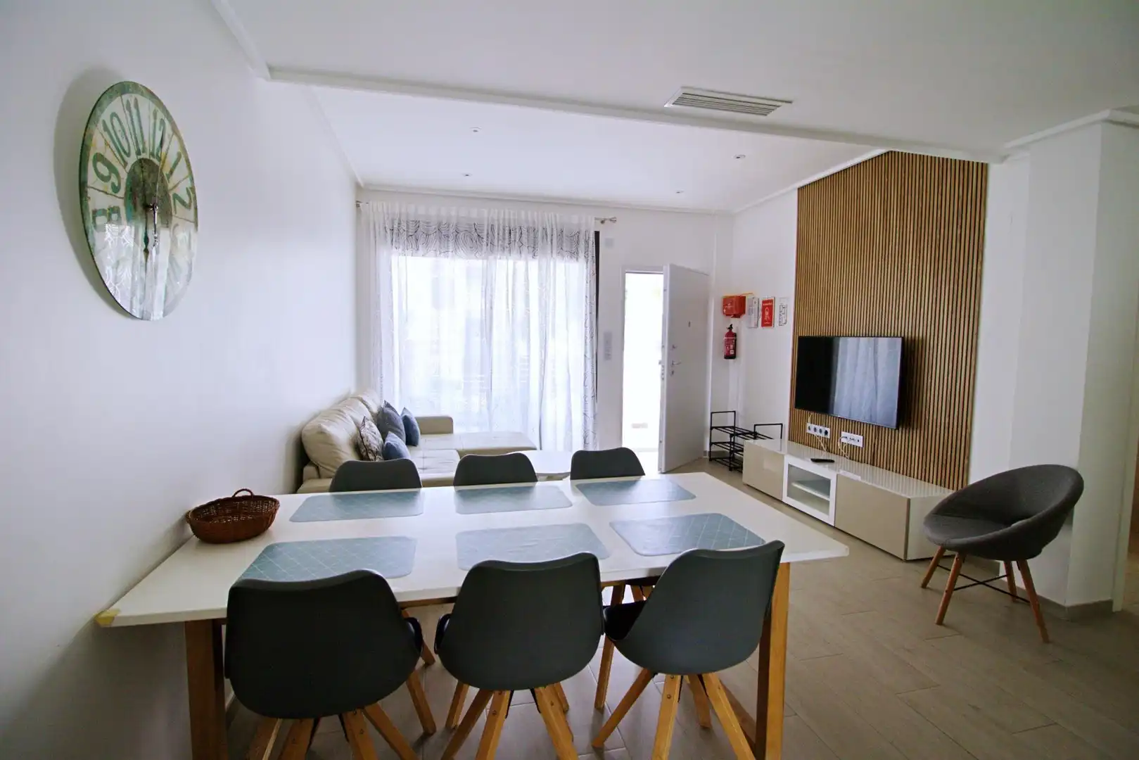 Sala de estar de Planta baja en venta en Pilar de la Horadada con Aire acondicionado, Jardín privado y Terraza