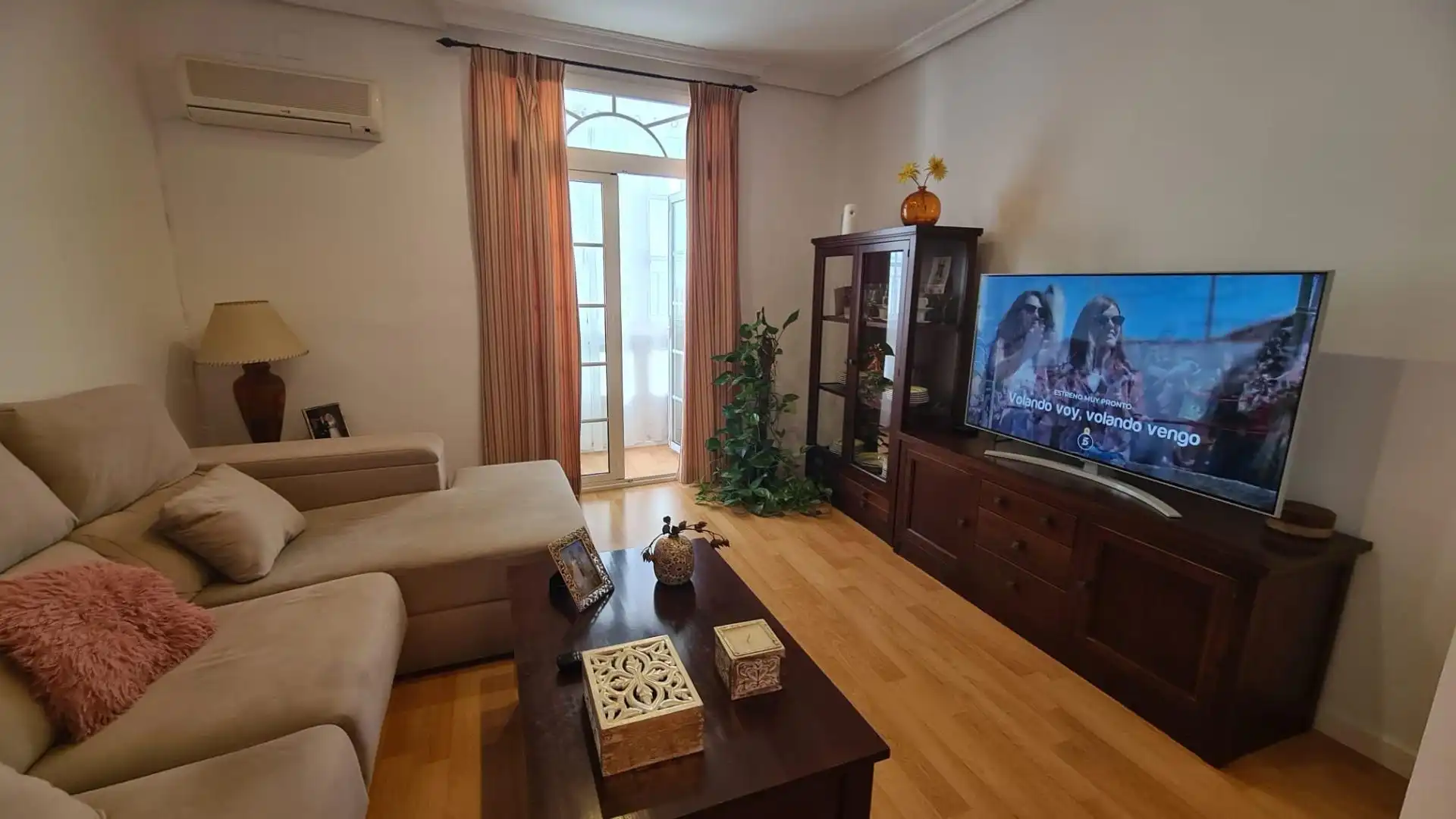 Sala d'estar de Pis en venda en Cádiz amb Aire condicionat, Traster i Balcó