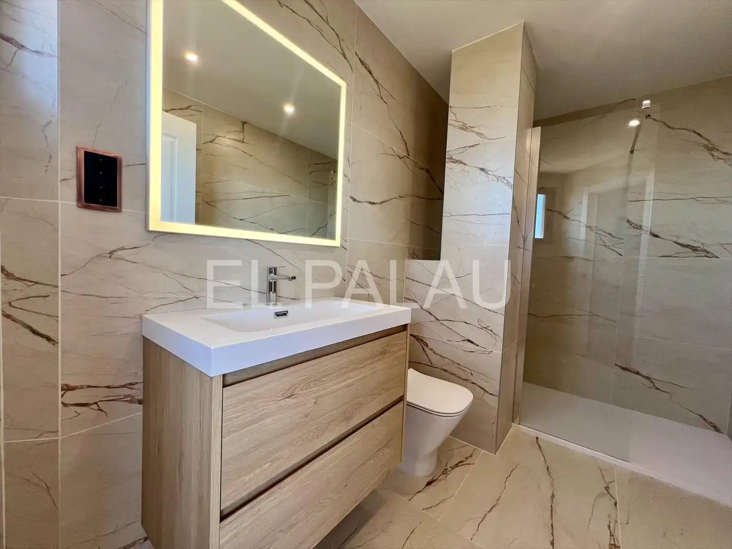 Baño de Piso de alquiler en Valencia con Aire acondicionado, Calefacción y Parquet