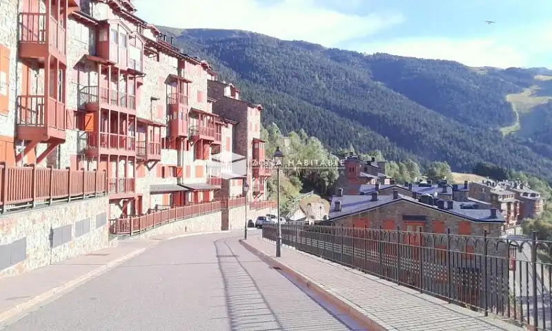 Exterior view of Flat for rent in Canillo  with Heating, Terrace and Furnished
