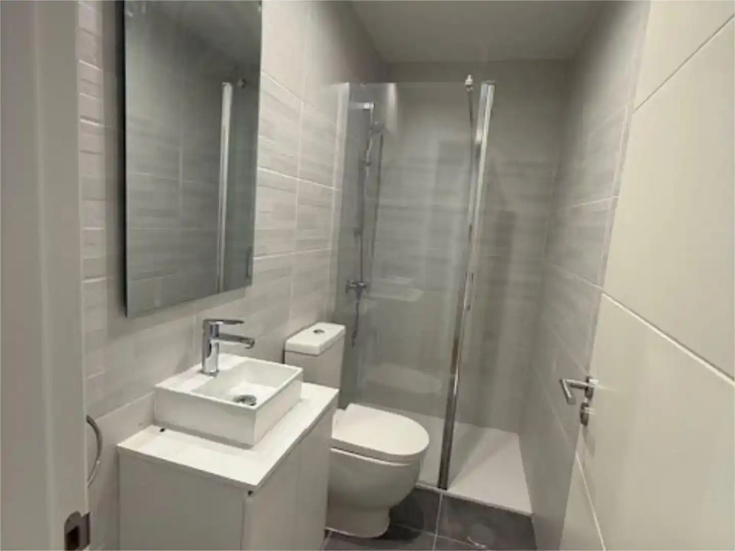 Bathroom of Houses for rent in Boadilla del Monte  with Air Conditioner and Swimming Pool