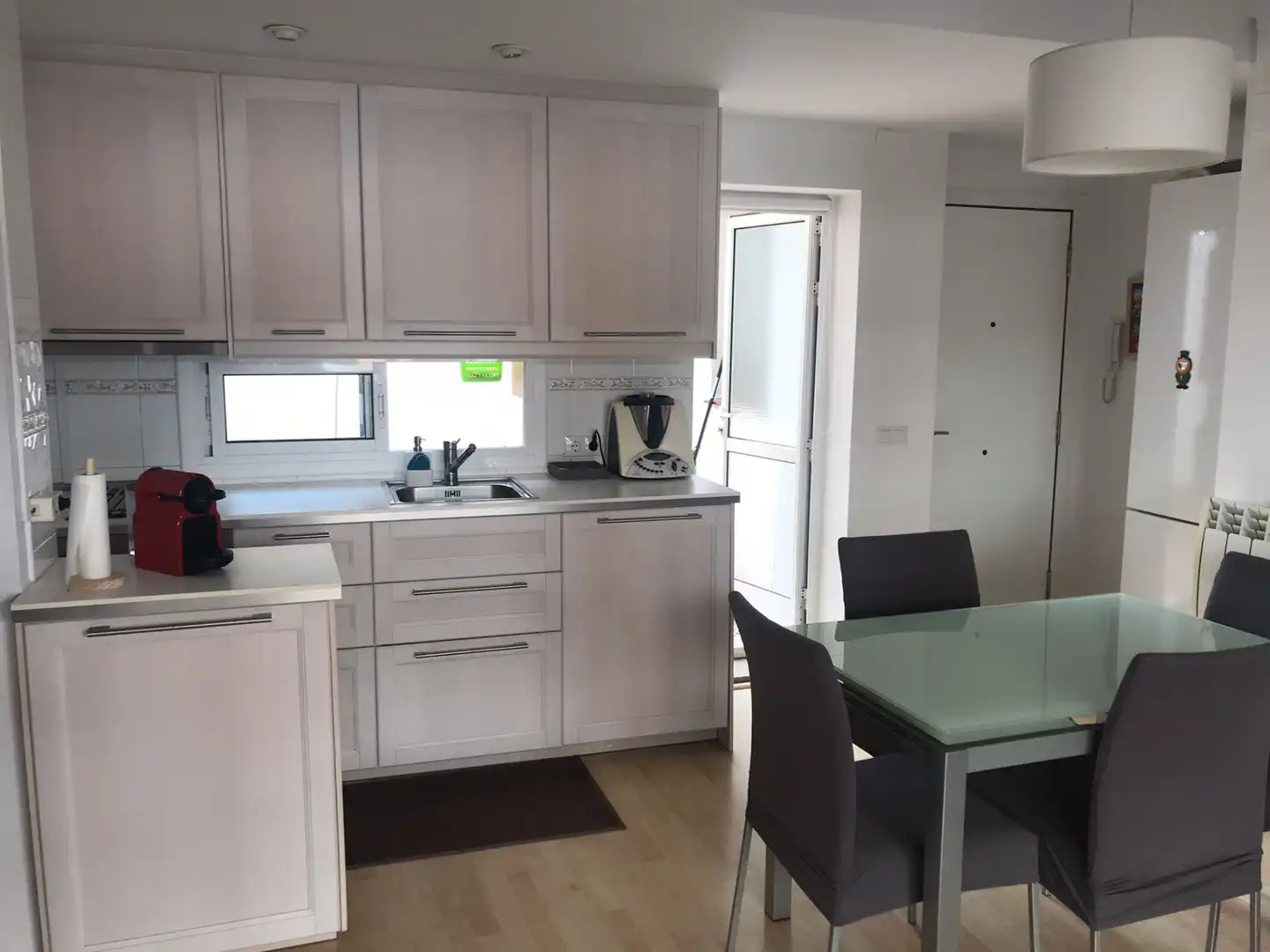 Cocina de Piso de alquiler en Calonge i Sant Antoni con Aire acondicionado, Calefacción y Parquet