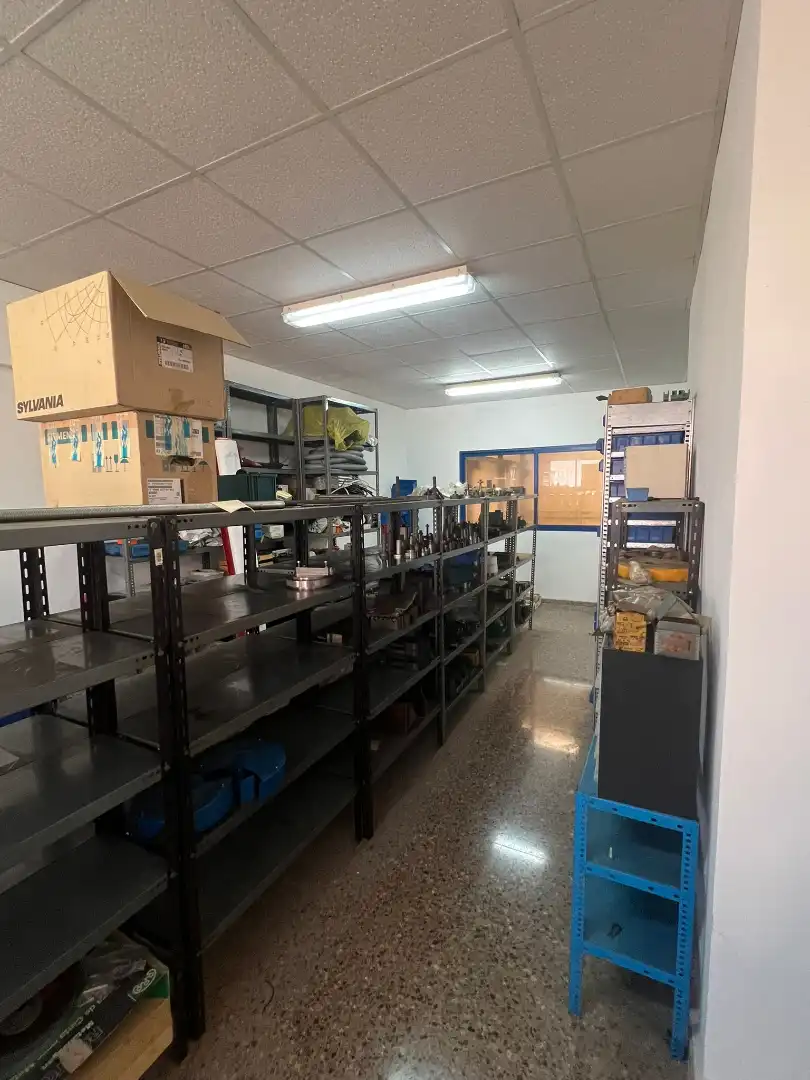 Nave industrial en venta en Massamagrell
