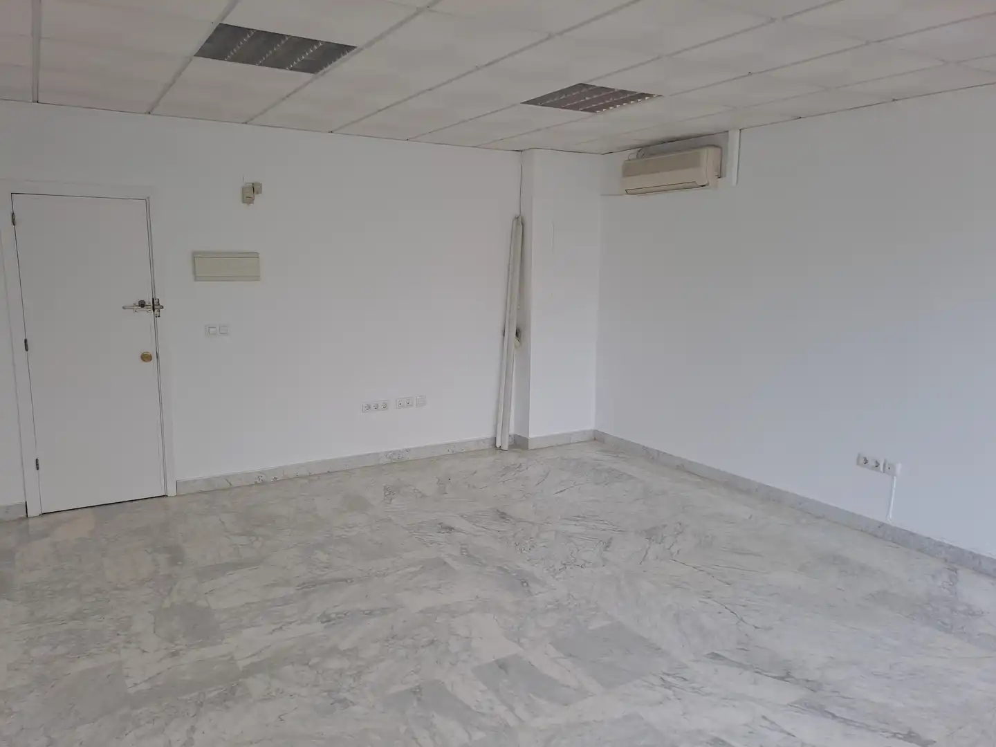 Büro mit Aufzug zur Miete in Calle Horizonte, imagen 6
