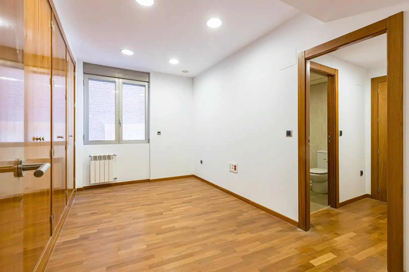 Flat for sale in Murcia  with Air Conditioner and Heating