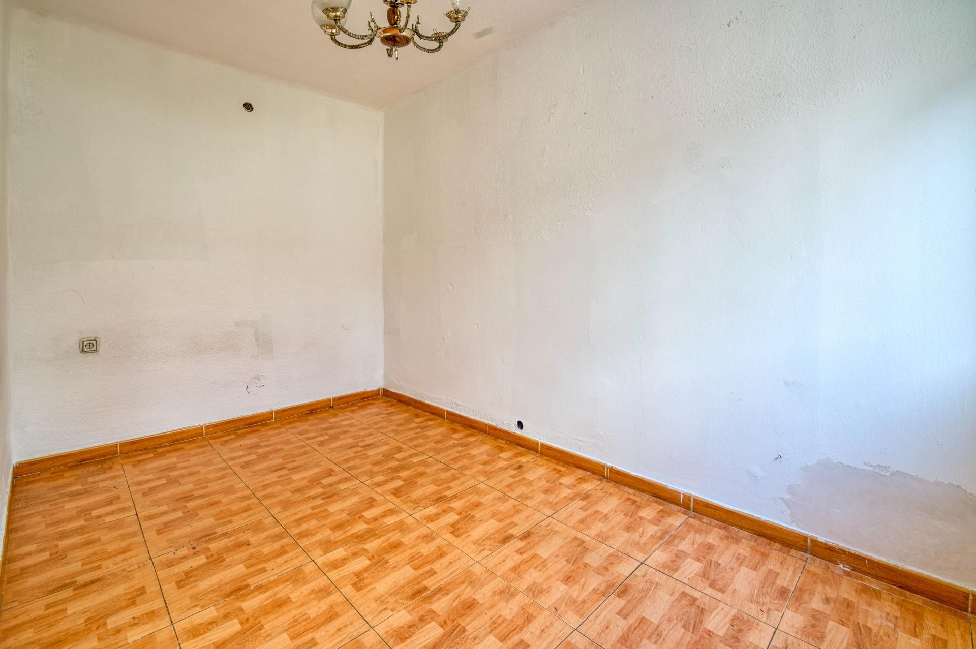 Schlafzimmer von Wohnung zum Verkauf in  Madrid Capital