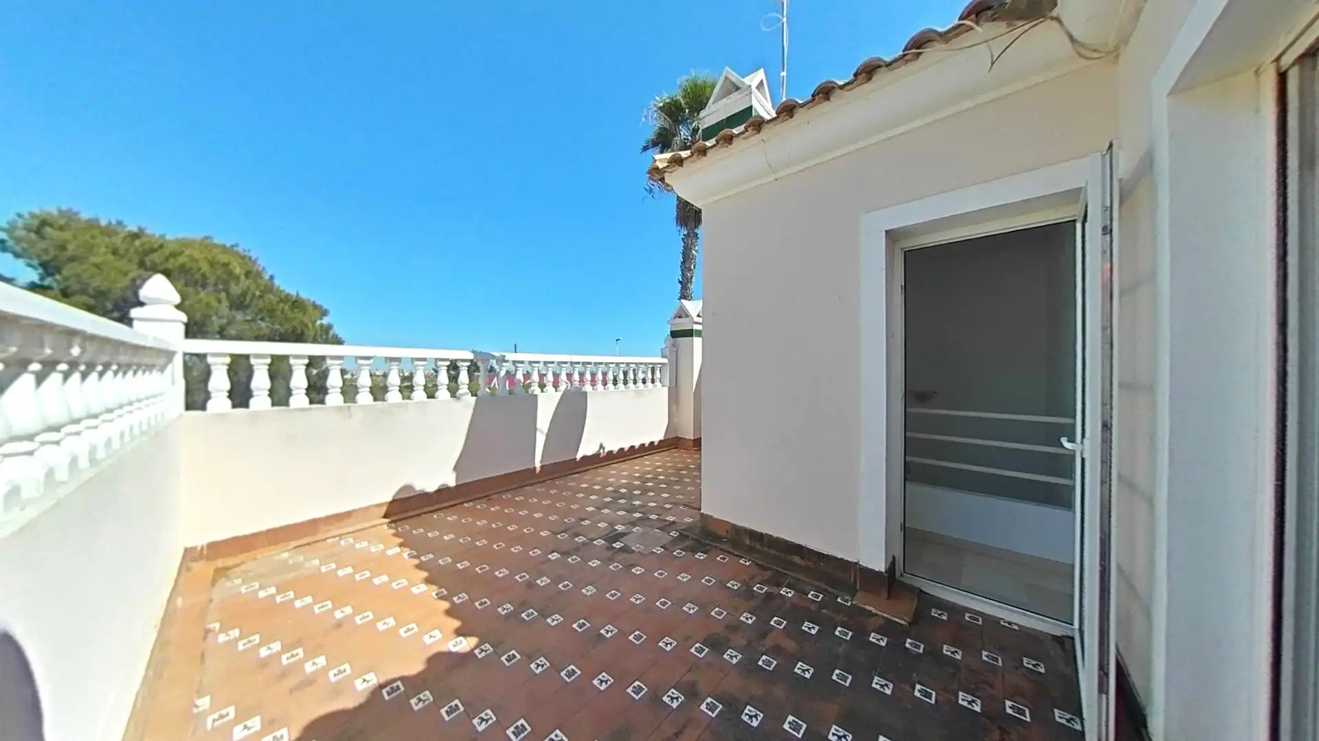 Terrassa de Casa adosada en venda en Orihuela amb Jardí privat, Traster i Balcó