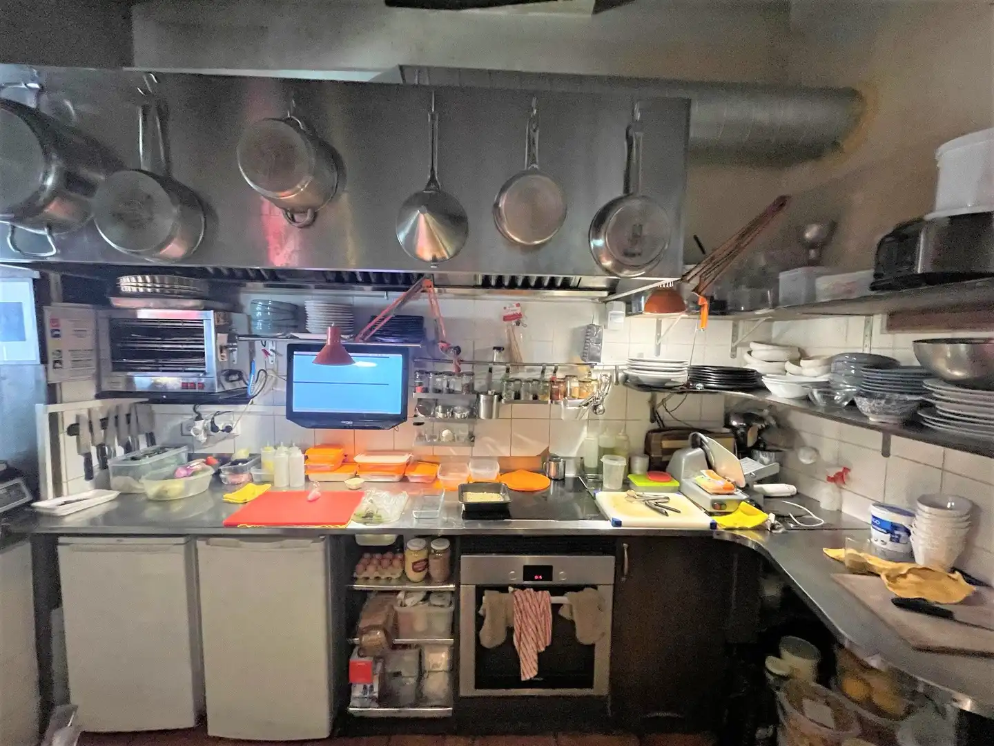 Küche von Geschaftsraum zum Verkauf in  Palma de Mallorca mit Klimaanlage, Heizung und Terrasse