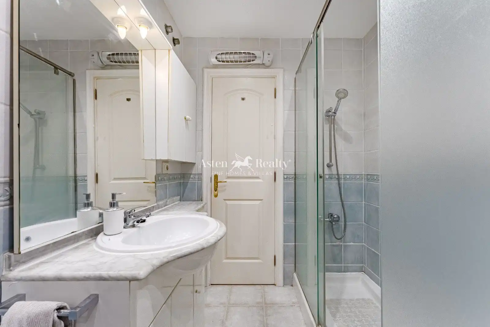Baño de Apartamento en venta en Arona con Aire acondicionado, Jardín privado y Terraza