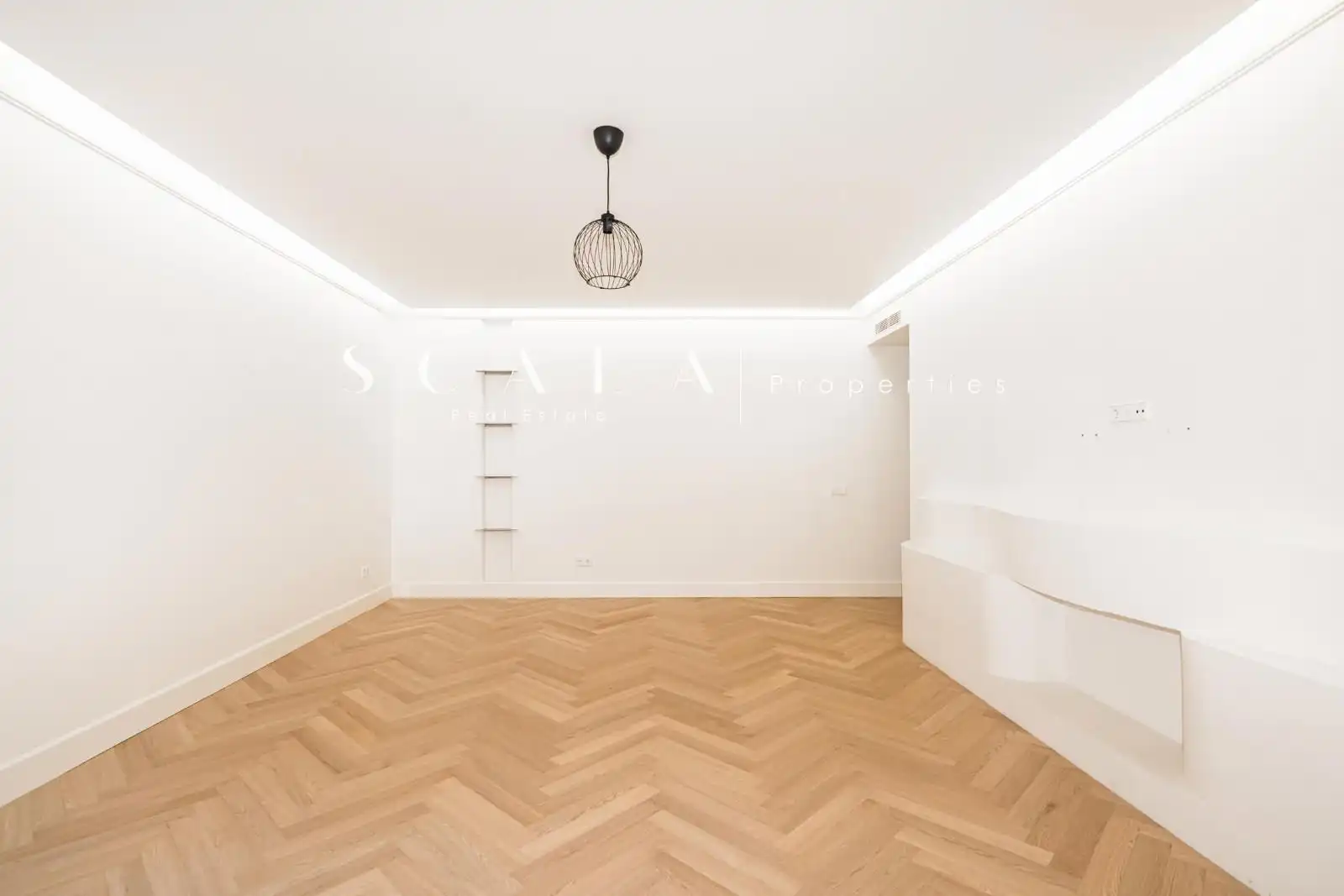 Piso con terraza en venta en Juan de Mena, imagen 2