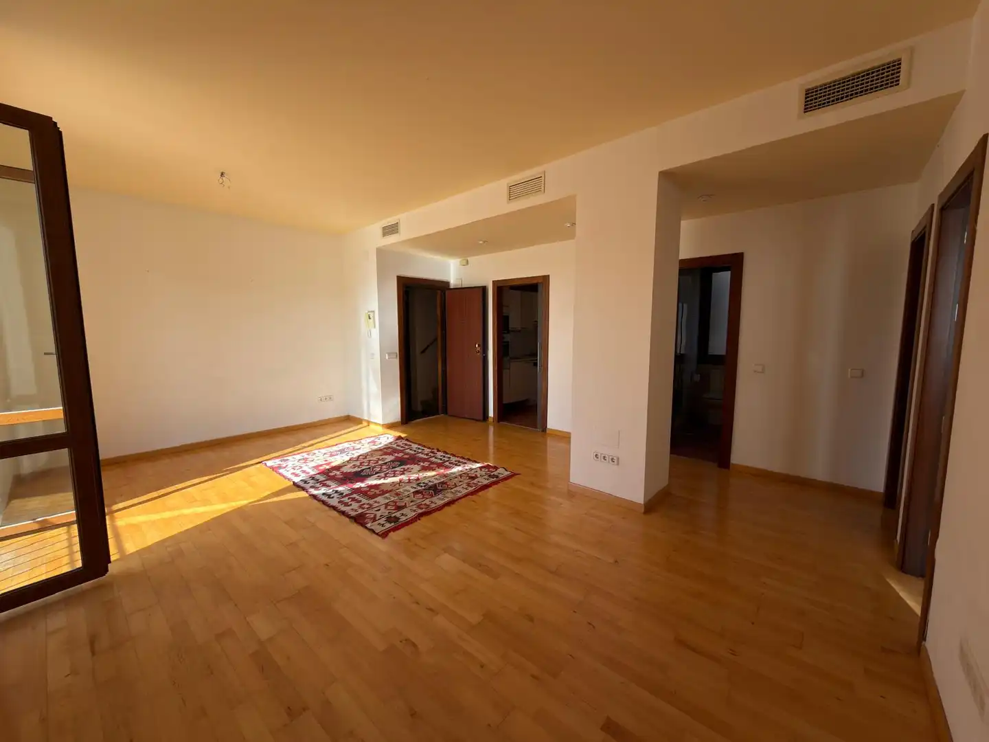 Piso en venta en Cartagena con Parquet, Horno y Balcón