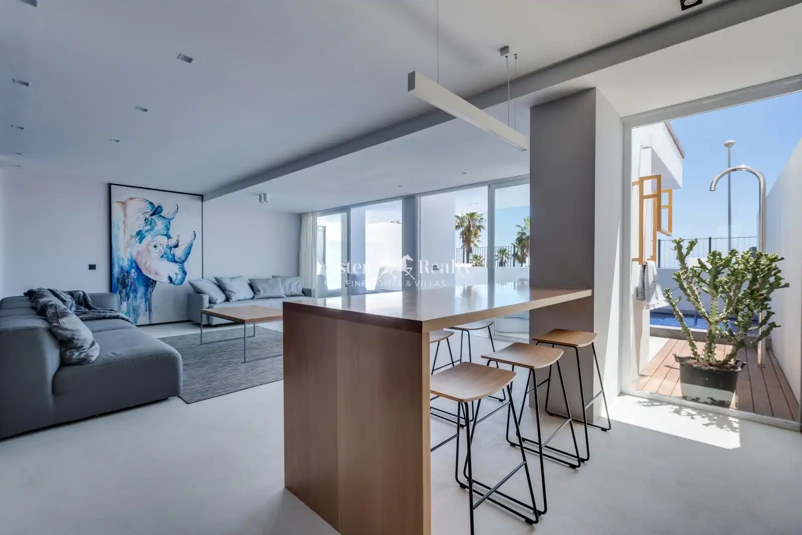 Sala d'estar de Casa adosada de lloguer en Adeje amb Aire condicionat, Jardí privat i Terrassa