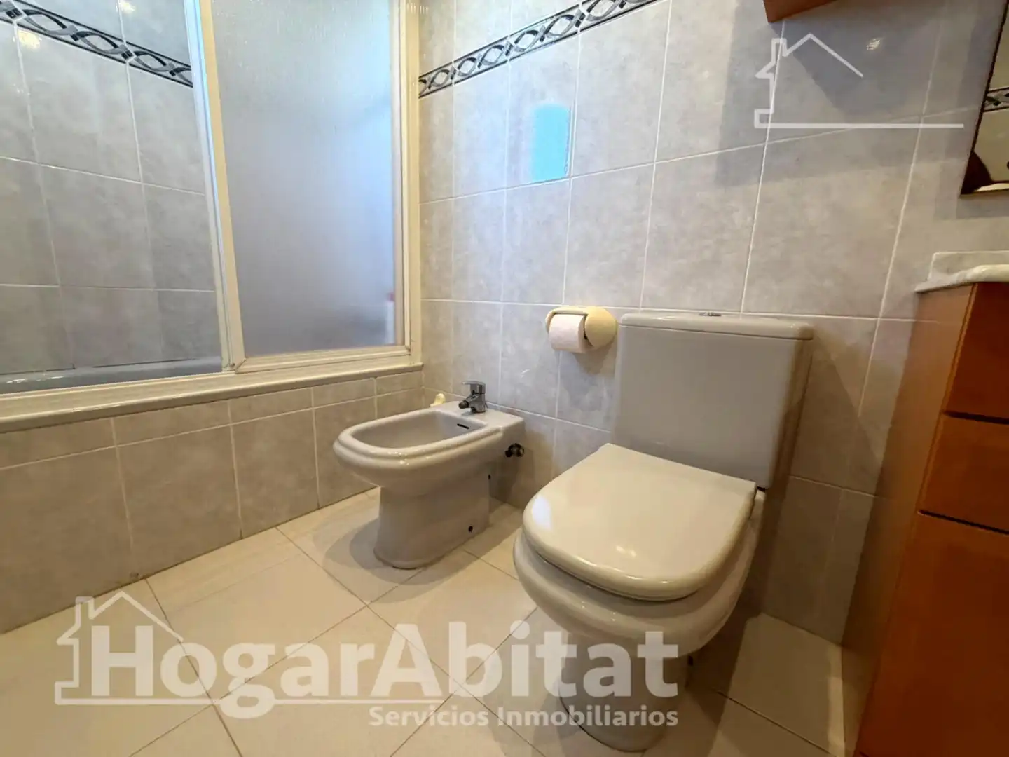 Badezimmer von Wohnung zum Verkauf in Canet d'En Berenguer mit Klimaanlage, Terrasse und Gemeinschaftspool