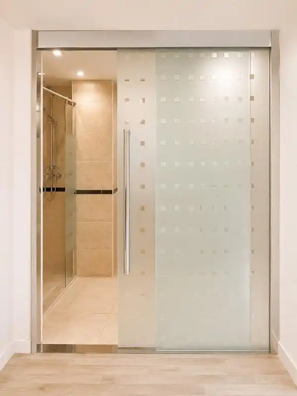 Bathroom of Flat for sale in Benalmádena  with Air Conditioner, Heating and Terrace