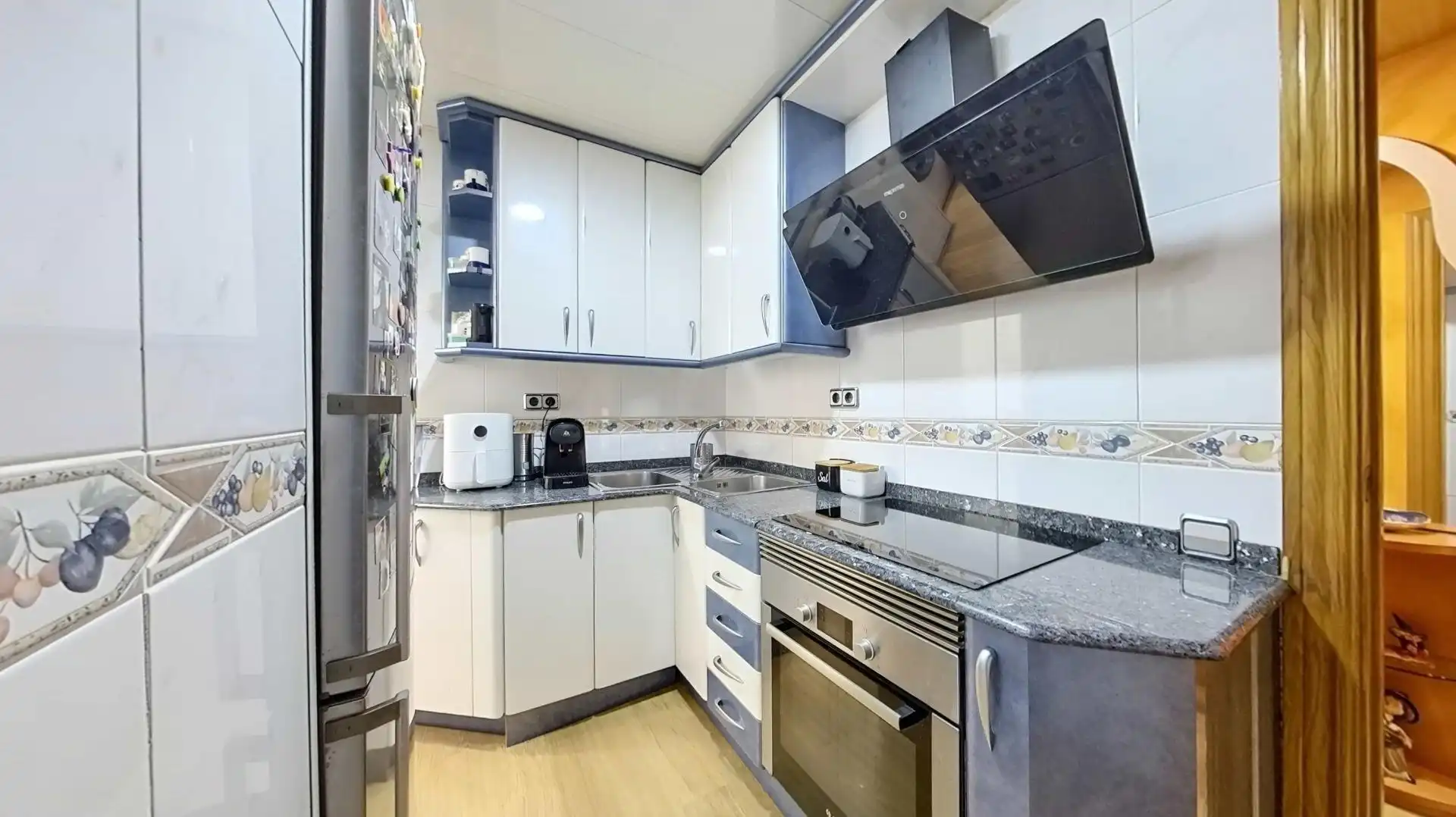 Cocina de Piso en venta en Santa Coloma de Gramenet con Aire acondicionado, Calefacción y Parquet