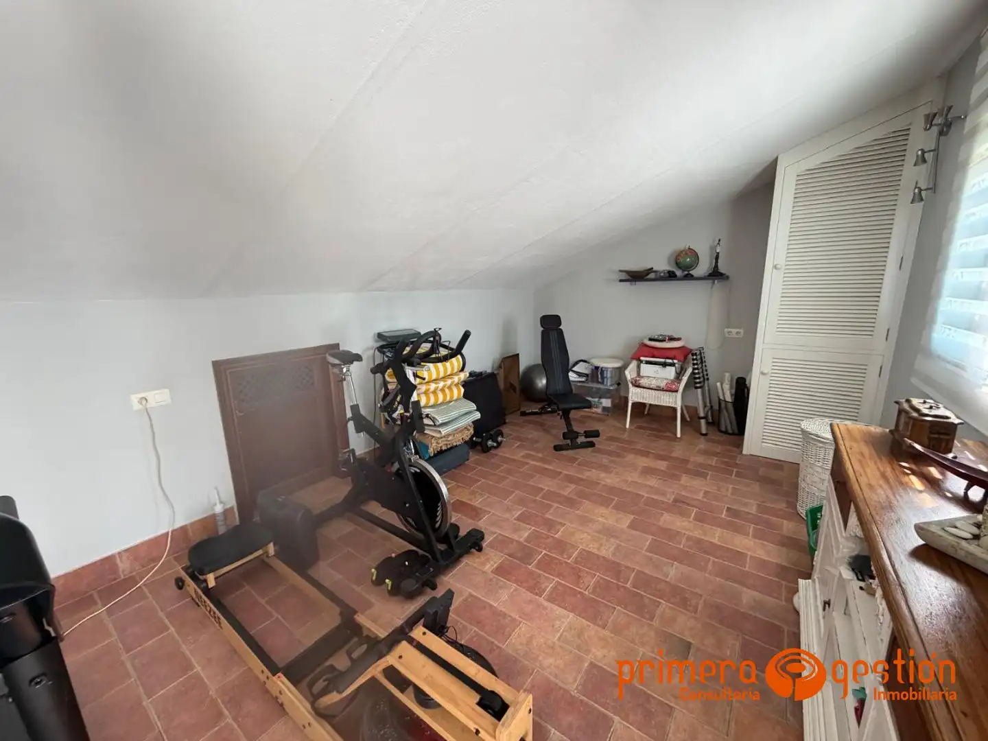 Houses for sale in Fuentes de Andalucía  with Air Conditioner, Terrace and Furnished