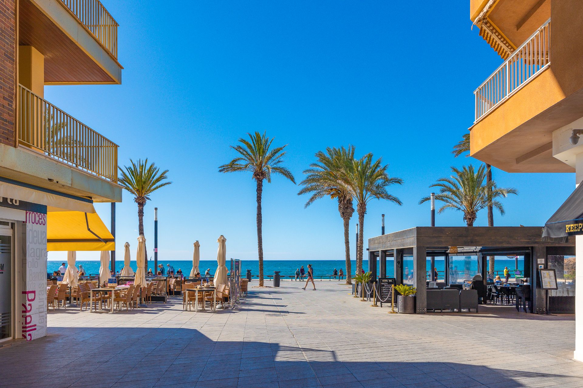 Exterior view of Flat for sale in Torrevieja  with Air Conditioner