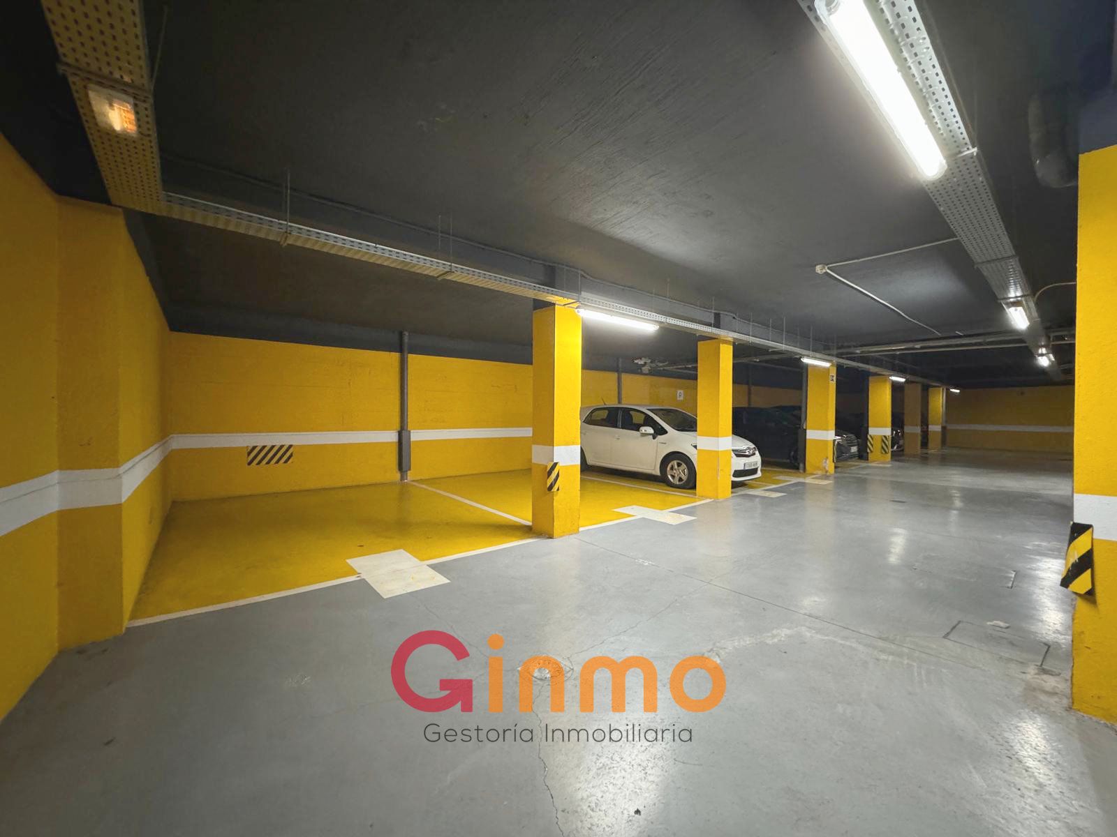 Parking of Garage for sale in  Madrid Capital