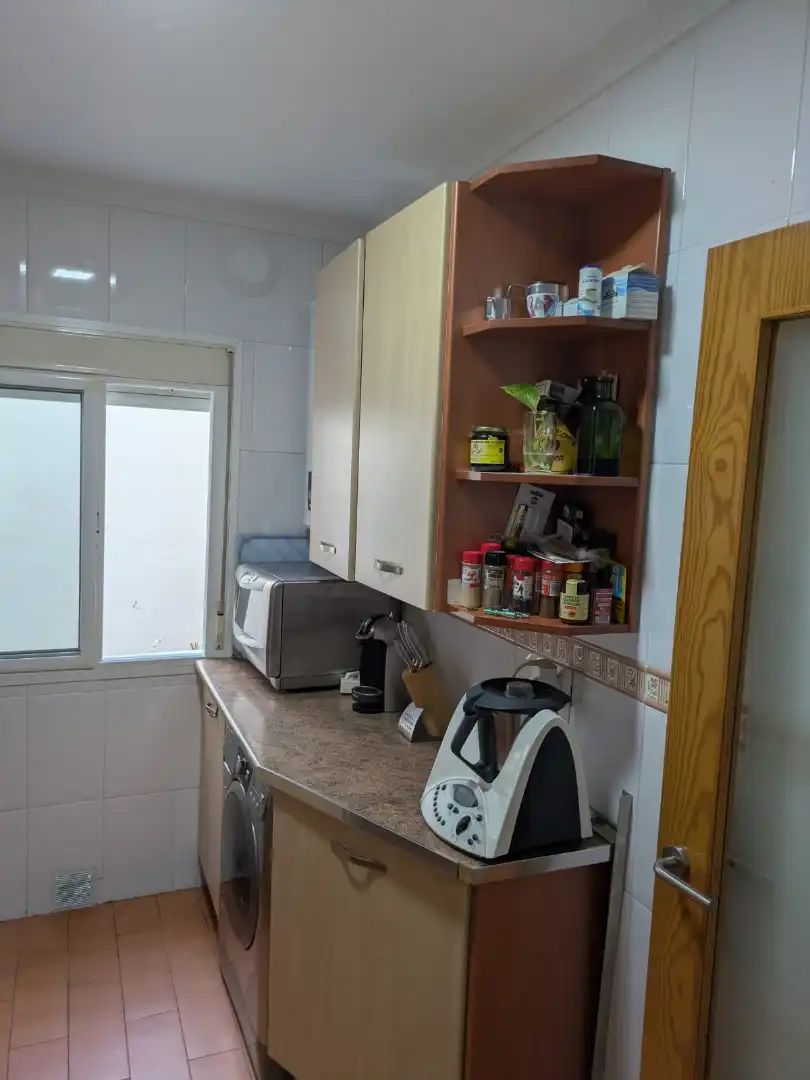 Cocina de Piso en venta en Mairena del Aljarafe con Calefacción, Parquet y Balcón