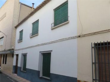 Casa a schiera in vendita a Calle Santo 13