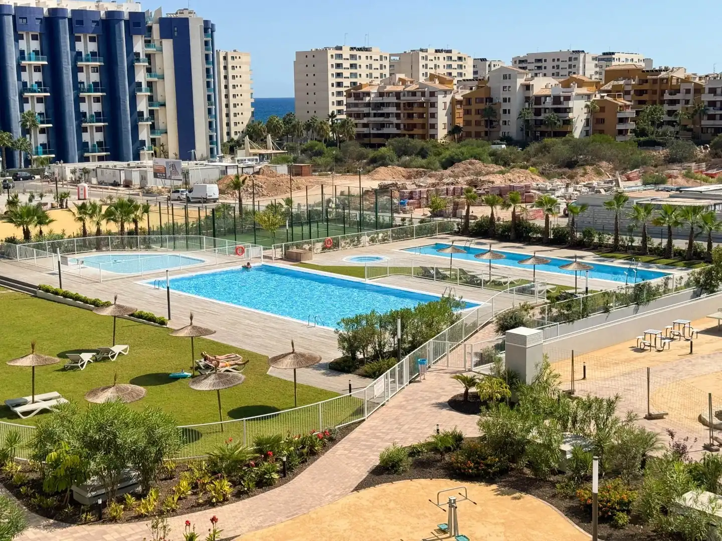 Apartamento con piscina en venta en Playa del Acequión, Náufragos y Rocío del Mar