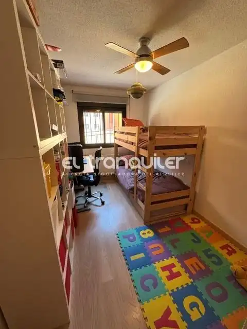 Habitación de Piso de alquiler en Navalcarnero con Aire acondicionado, Terraza y Trastero