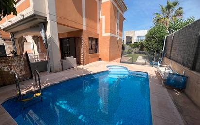 Swimming pool of House or chalet to rent in  Murcia Capital  with Air Conditioner, Heating and Private garden