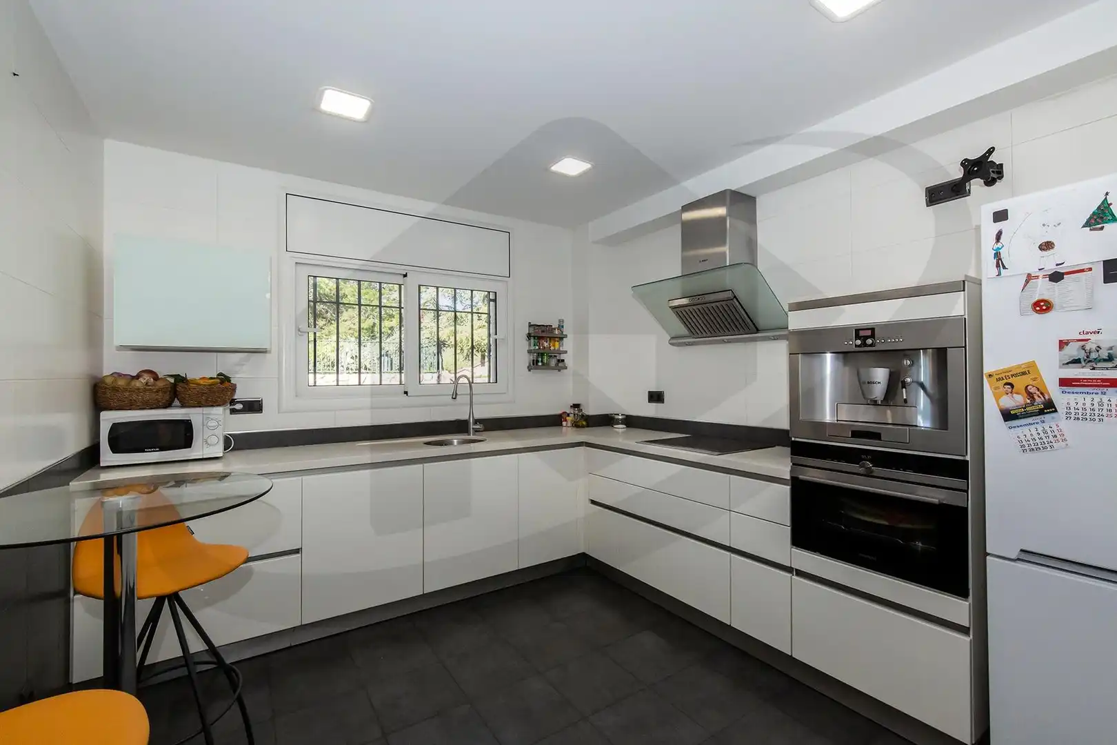 Cocina de Casa o chalet en venta en Castellar del Vallès con Aire acondicionado, Trastero y Balcón