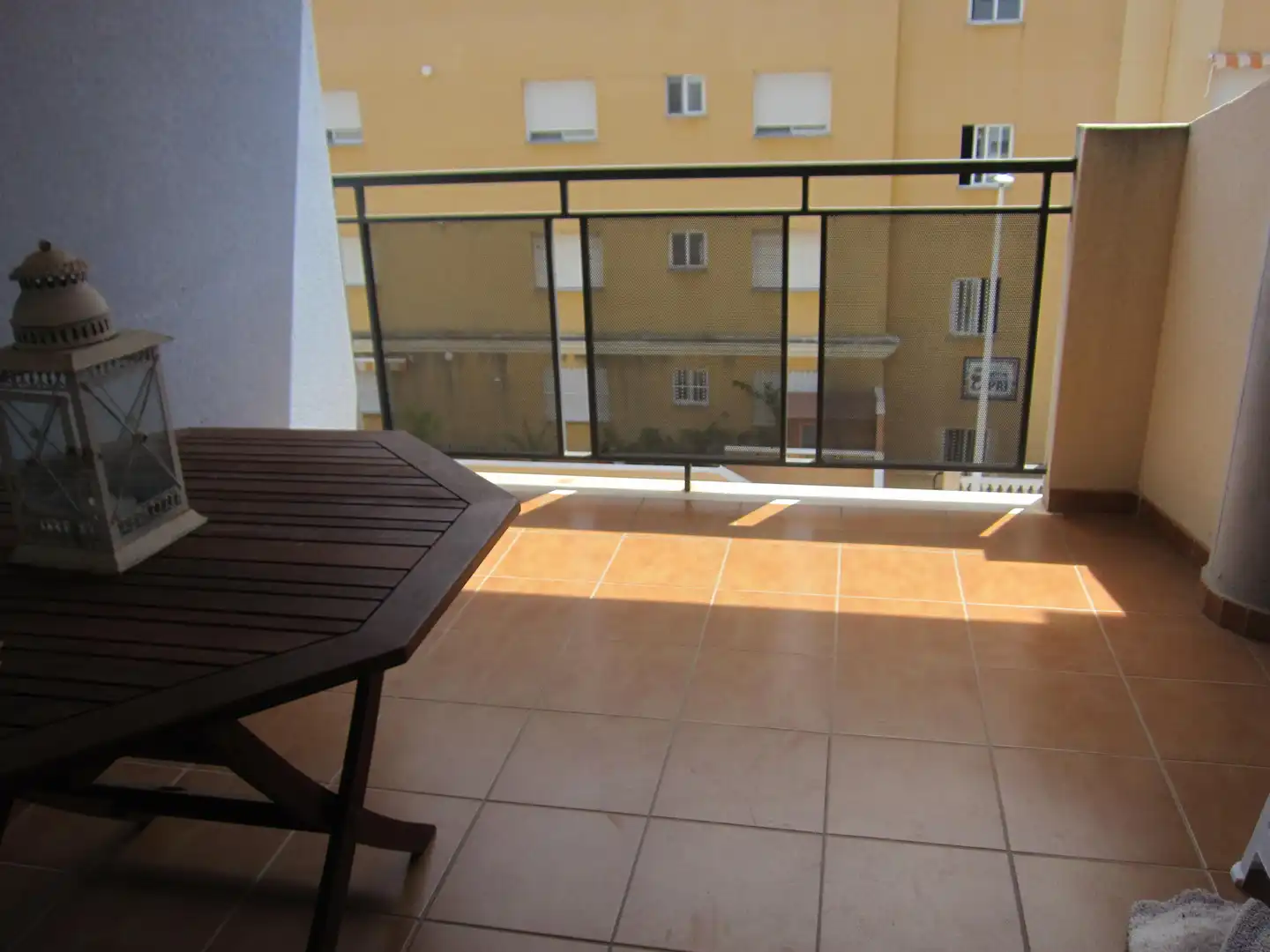 Terraza de Apartamento de alquiler en Moncofa con Terraza, Amueblado y Piscina comunitaria