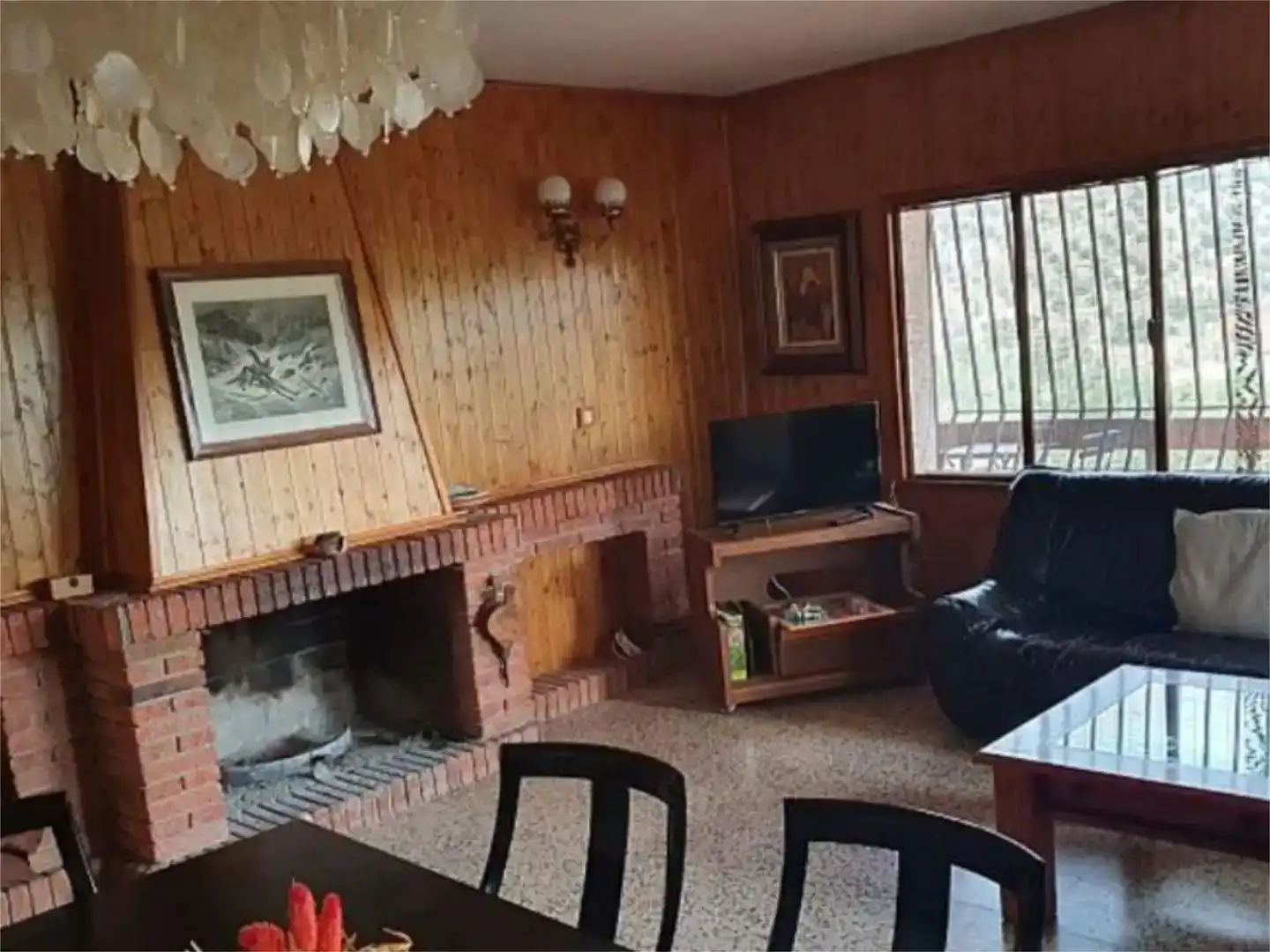 Sala de estar de Casa o chalet en venta en Los Navalmorales con Aire acondicionado, Jardín privado y Piscina