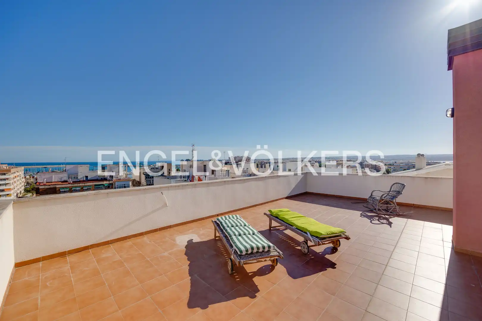 Terraza de Ático en venta en Torrevieja con Aire acondicionado, Calefacción y Terraza