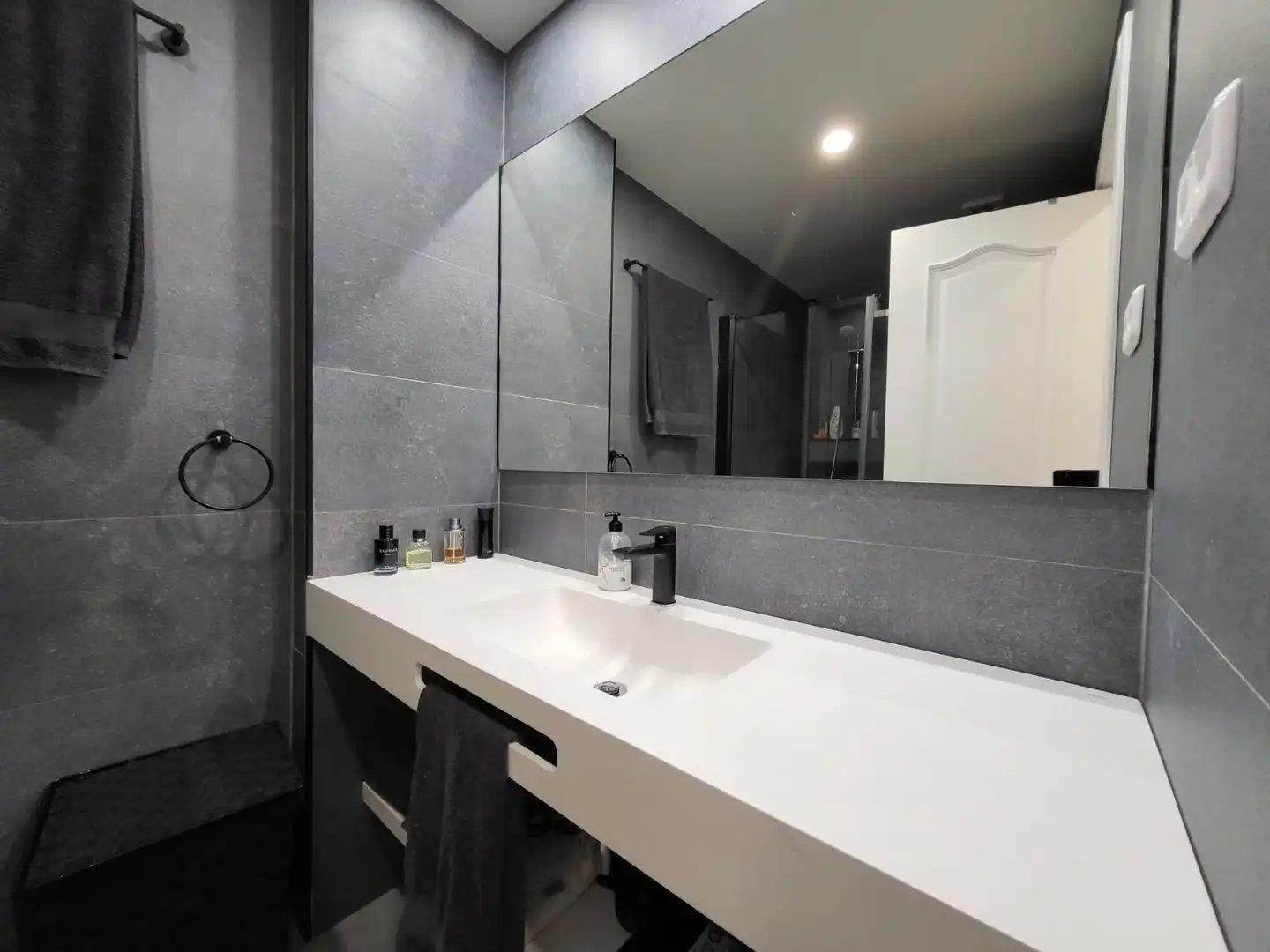 Baño de Piso de alquiler en Madrid con Aire acondicionado, Calefacción y Terraza