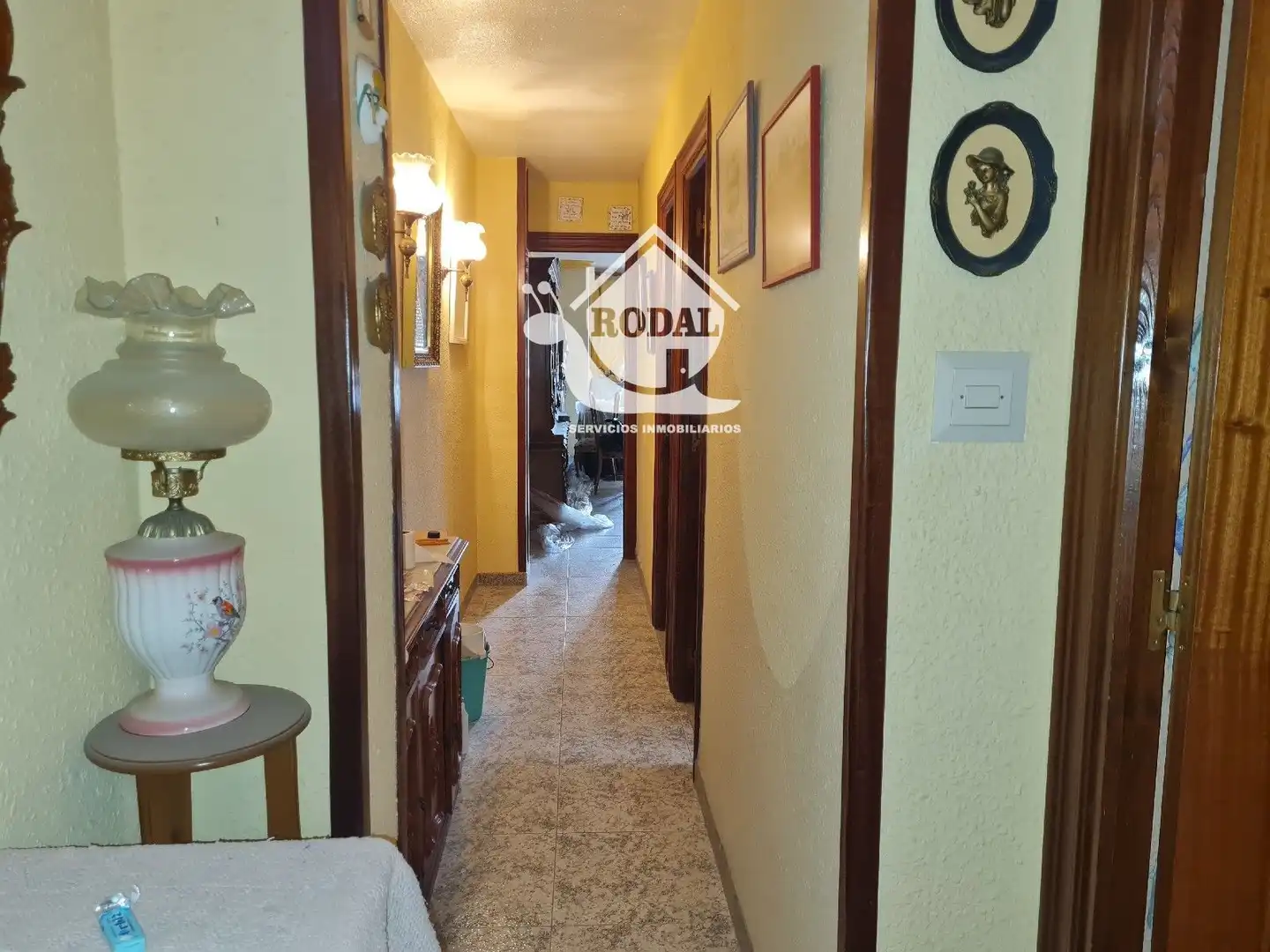 Piso en venta en Almería con Calefacción, Amueblado y Horno