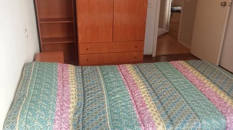 Foto 5 de Pis de lloguer a Rúa de San Pedro de Mezonzo, Ensanche - Sar, A Coruña