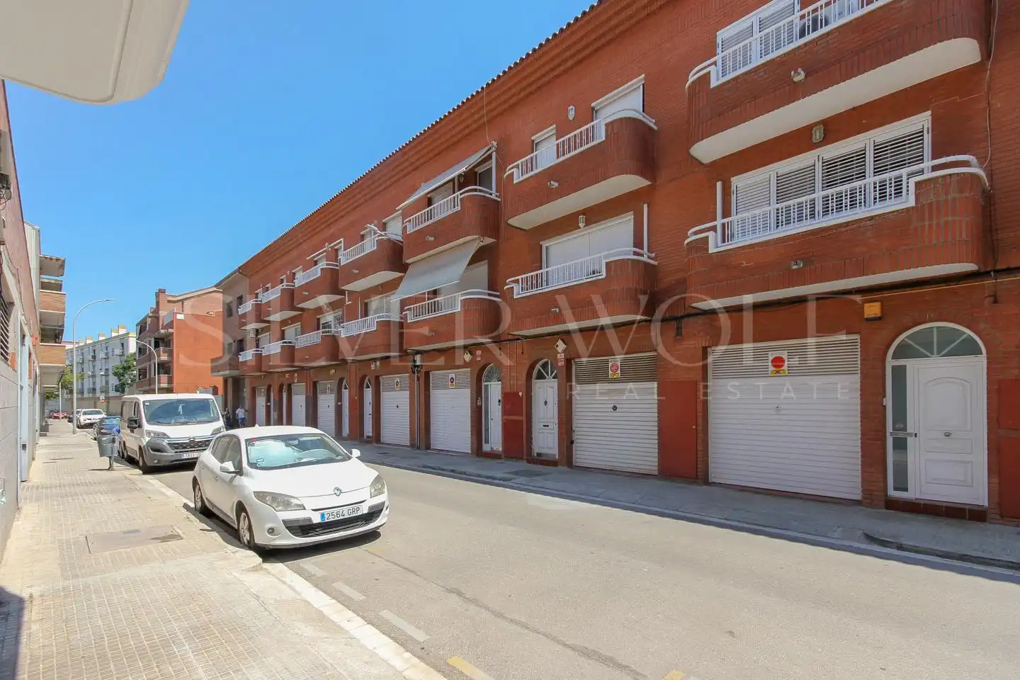 Vista exterior de Casa adosada en venta en El Prat de Llobregat con Aire acondicionado, Calefacción y Terraza